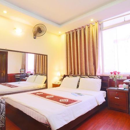 Bali B Hotel Хошимін Екстер'єр фото
